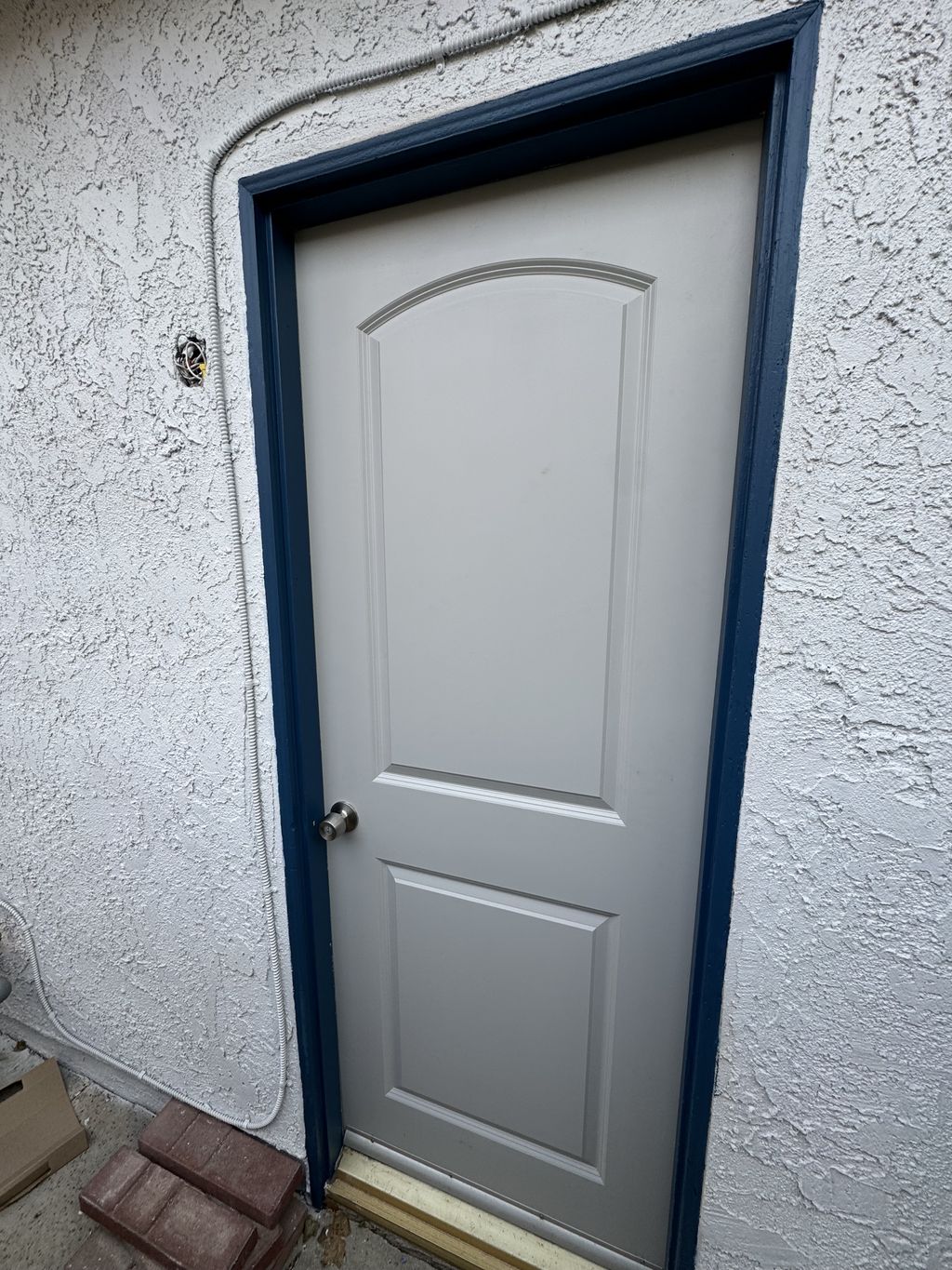 Lock & Deadbolt Installation by Construction Hub in Los Angeles