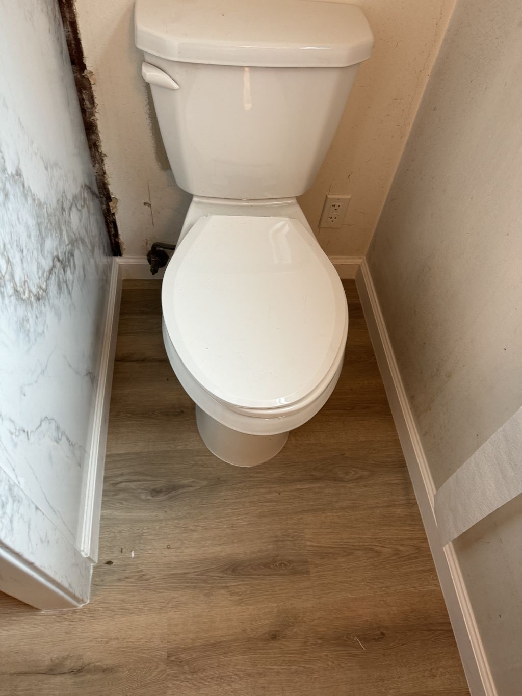 Caulking & Sealing by Construction Hub in Los Angeles