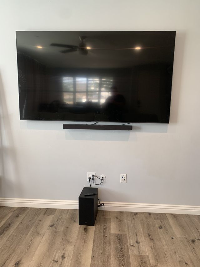 TV Mounting by Construction Hub in Los Angeles