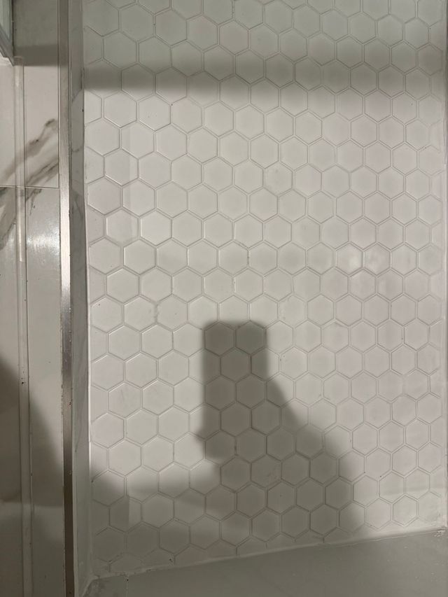 Backsplash Installation: handyman service in Los Angeles